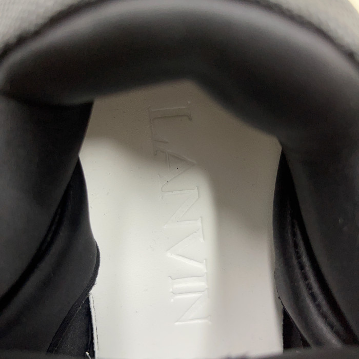 Lanvin Low Top Sneaker  lv912