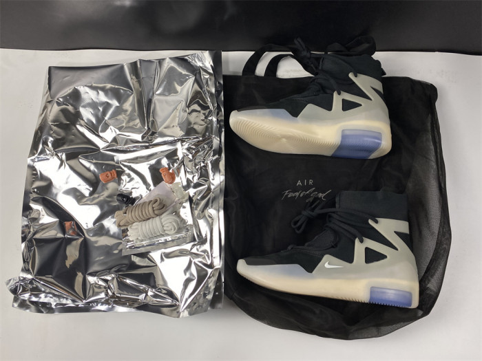 NIKE AIR FEAR OF GOD 1 STRING OFF‑NOIR AR4237-903