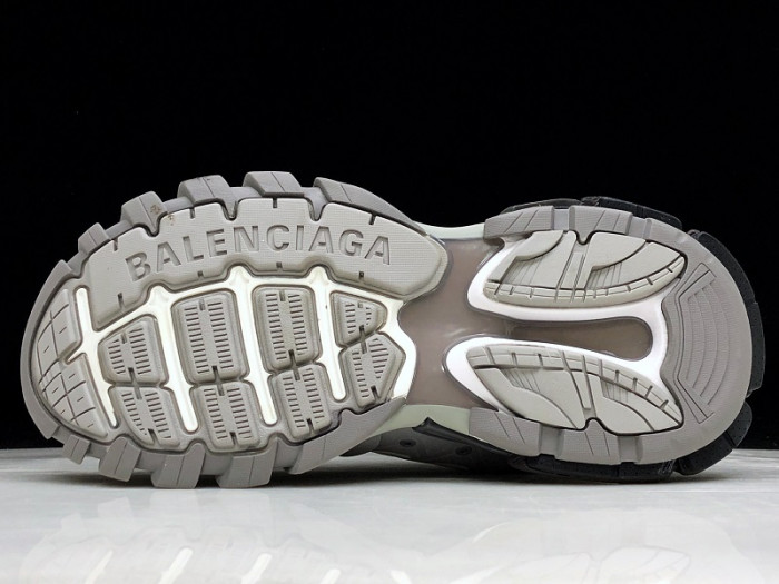 BLCG TRACK TRAINER ‘GREY WHITE’ 542023 W1GB7 1214