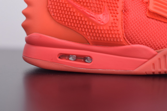 Nike Air YEEZY 2 “Red October” 508214-660
