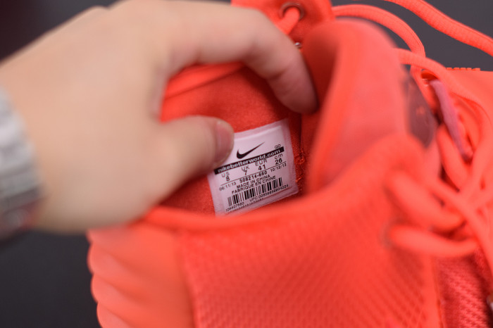 Nike Air YEEZY 2 “Red October” 508214-660